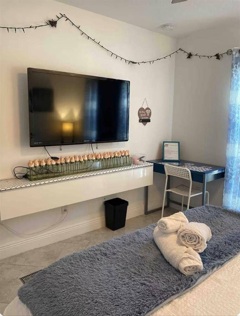 Beautiful fully furnished