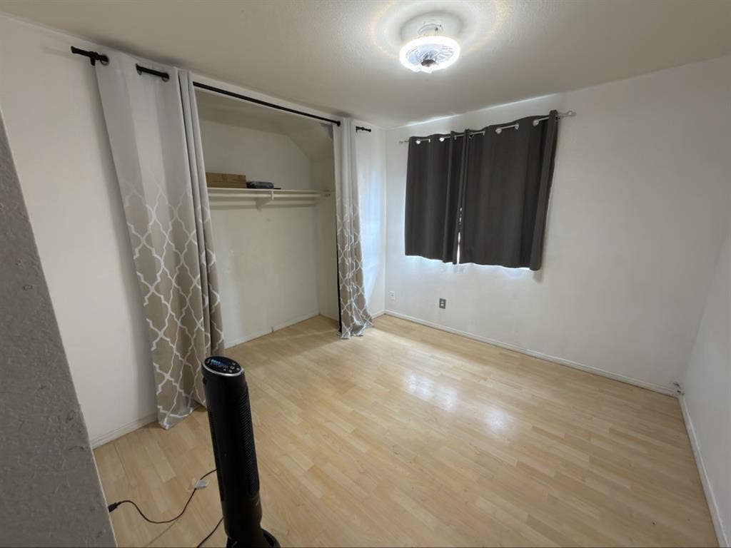 Room for rent in Oceanside CA Home