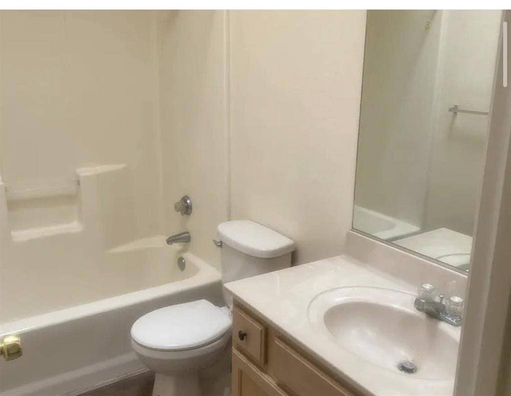 It’s a cute duplex