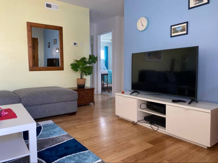 3 bedroom house near Mission Valley