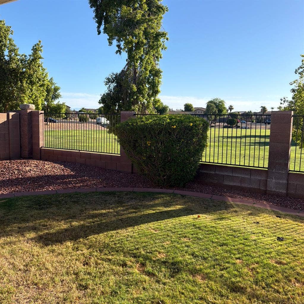 Room 4 Rent (female roommate)