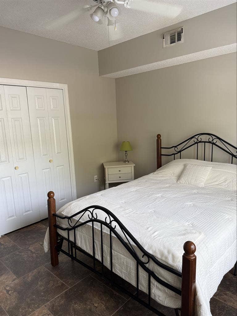 Furnished Private Bed & Bath