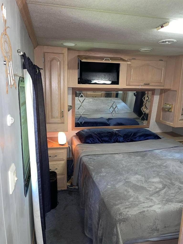 Private room available (ladies only