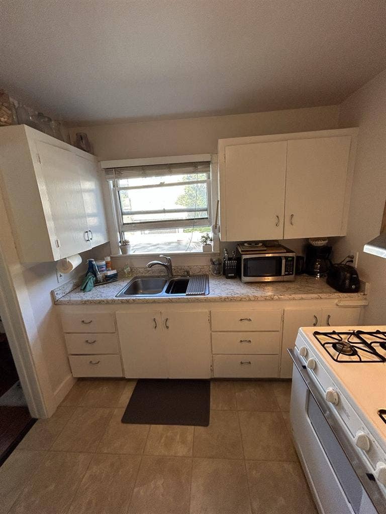 Private room for rent in San Carlos