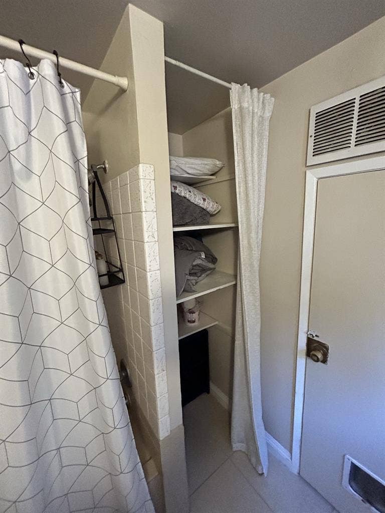 Private room for rent in San Carlos