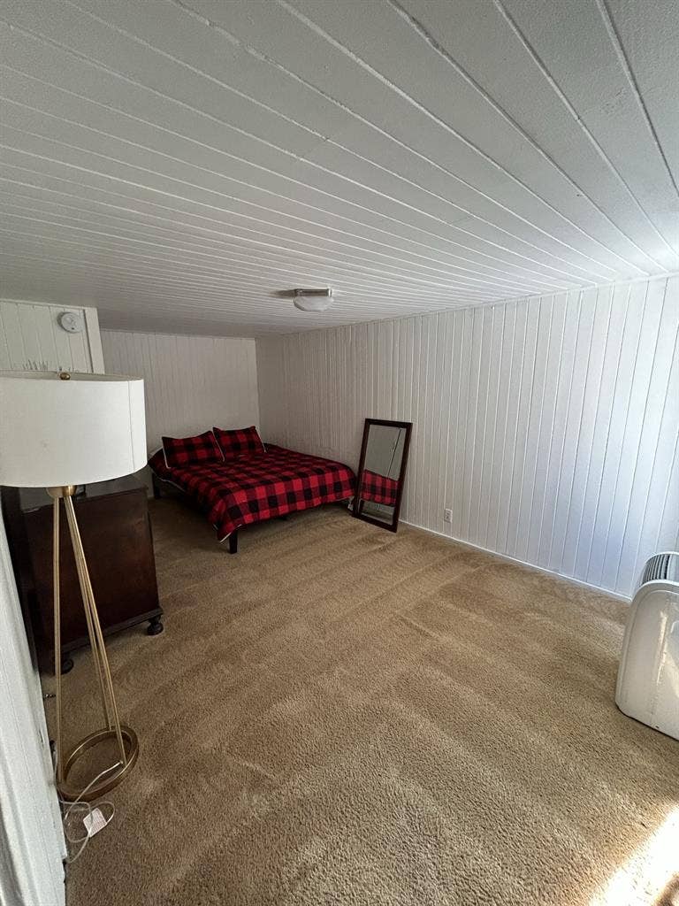 Private room for rent in San Carlos