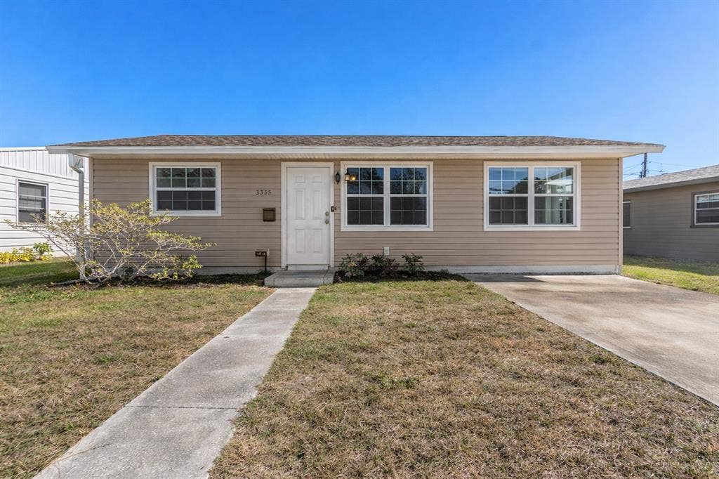 $250 OFF 1st Month's Rent