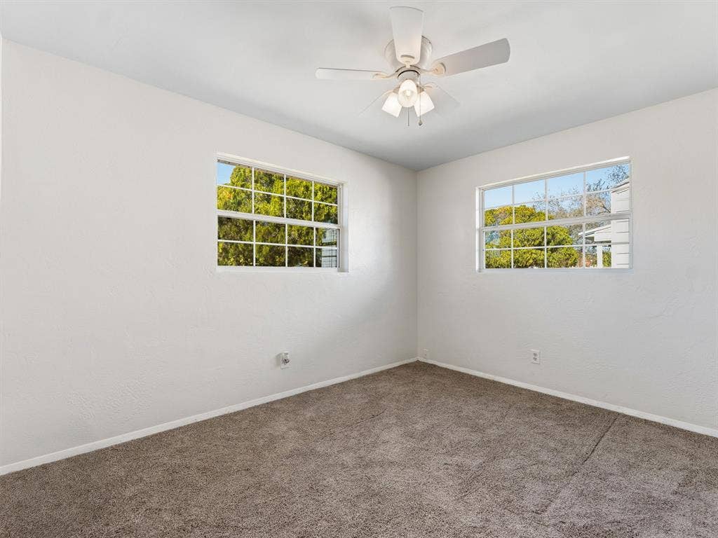 $250 OFF 1st Month's Rent