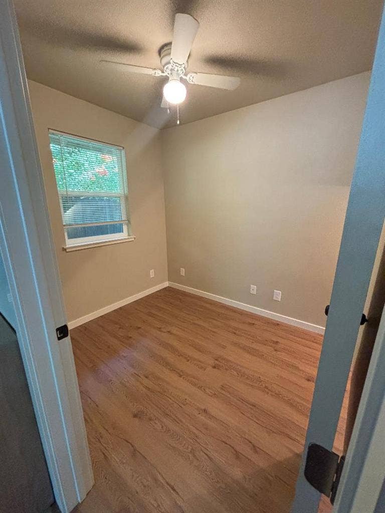 Room for rent in Auburn area!