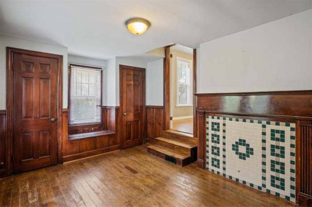 Room for rent 420/pet friendly