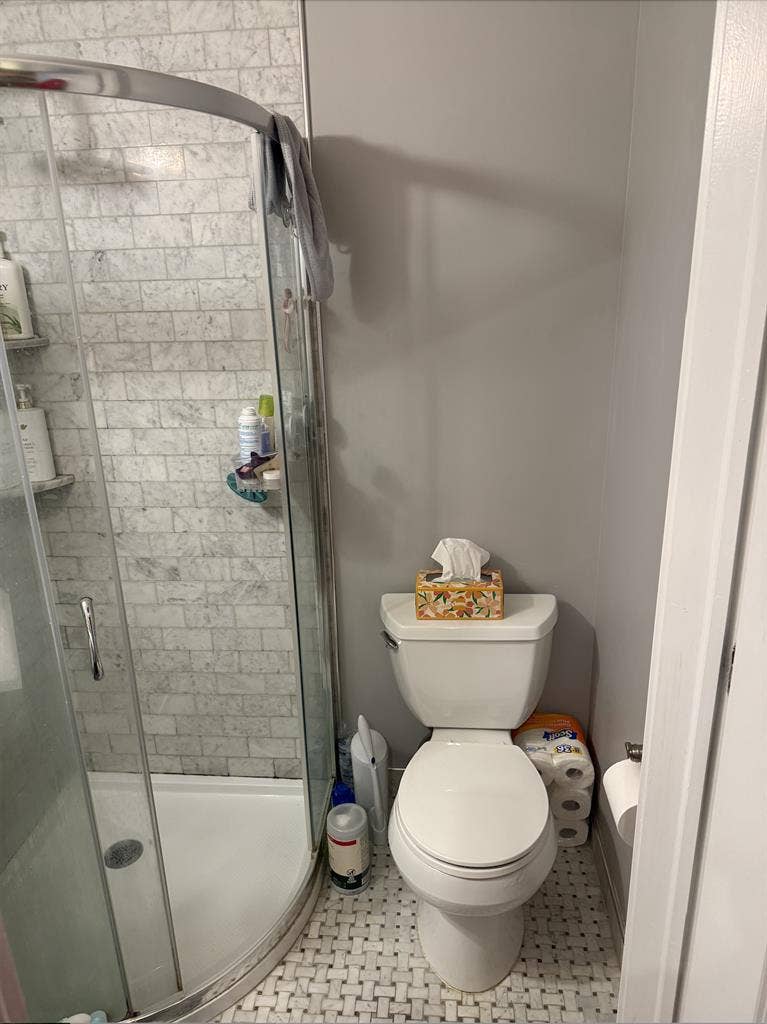 2bed, 2bath apt for July 1 ($1850)