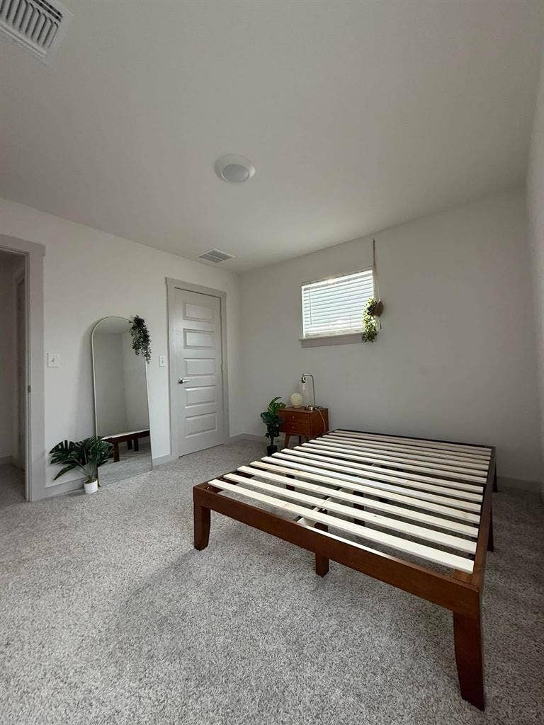 ROOM AVAILABLE IN NORTH AUSTIN $800