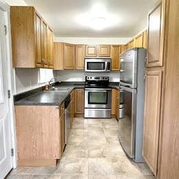 Room for Rent in Large Shared Home