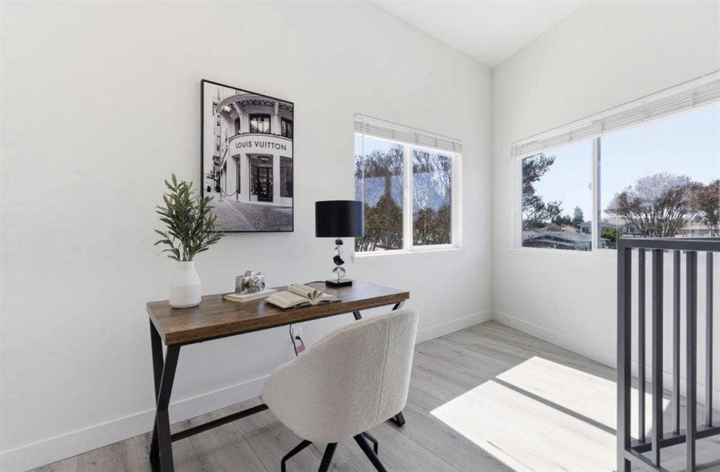 Private room in 3BD in Hayward