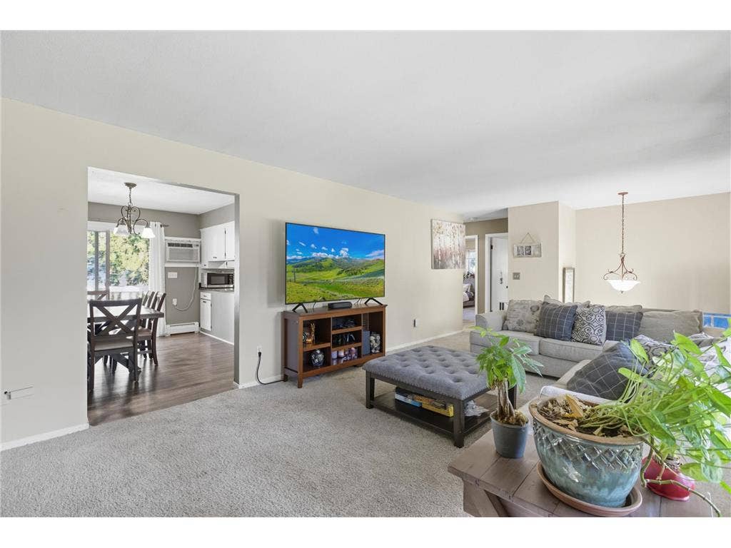 Upper level room