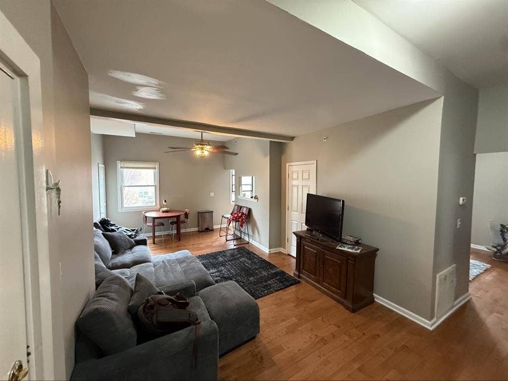 Looking for roommate for year long