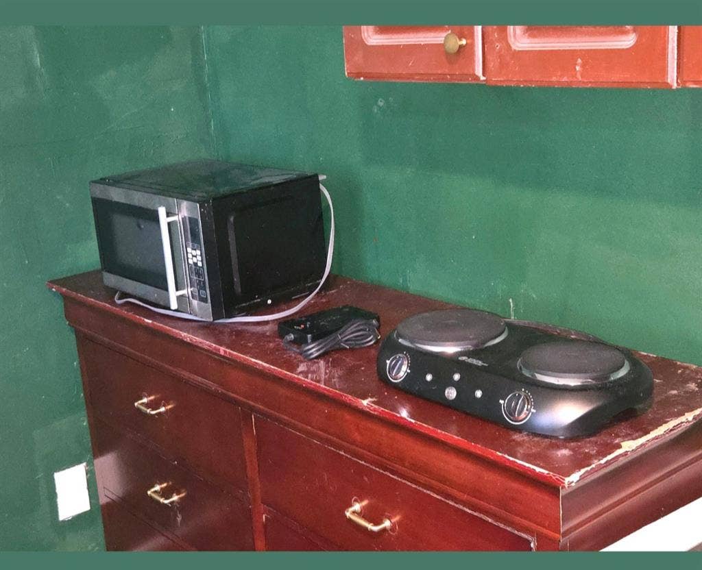 Small Room for Rent (Furnished)