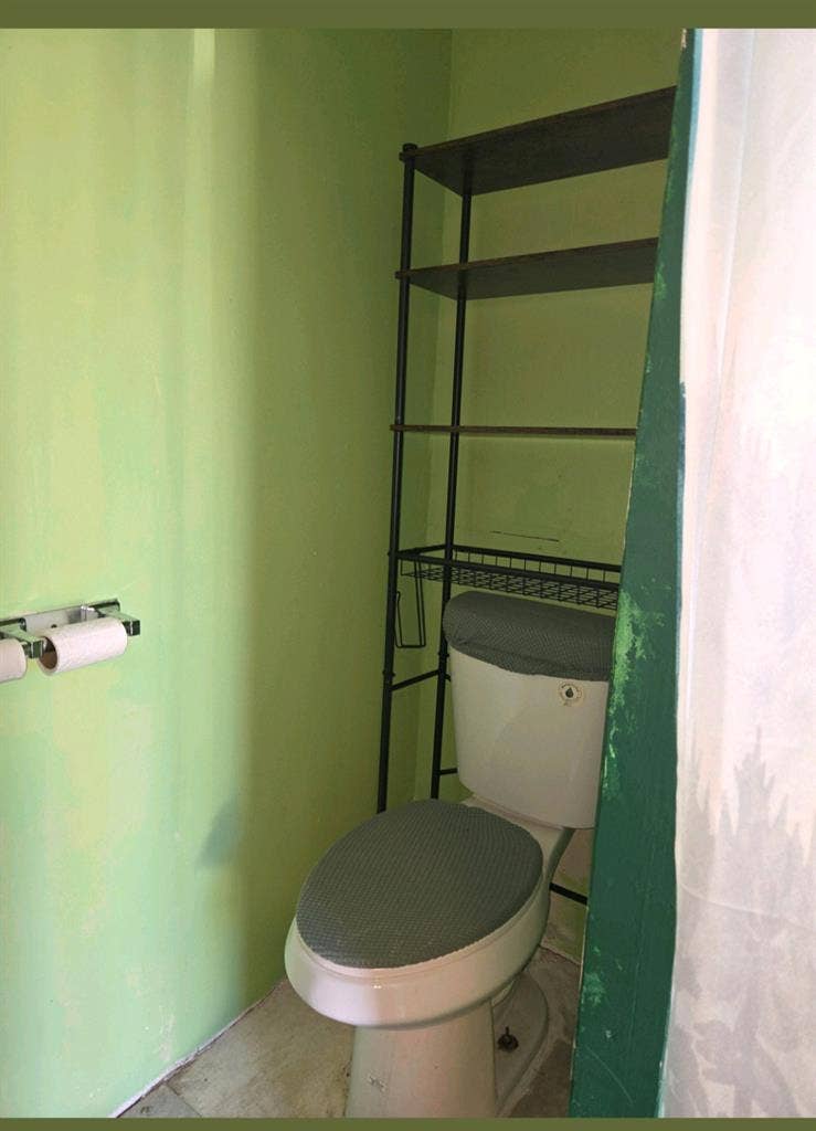 Small Room for Rent (Furnished)