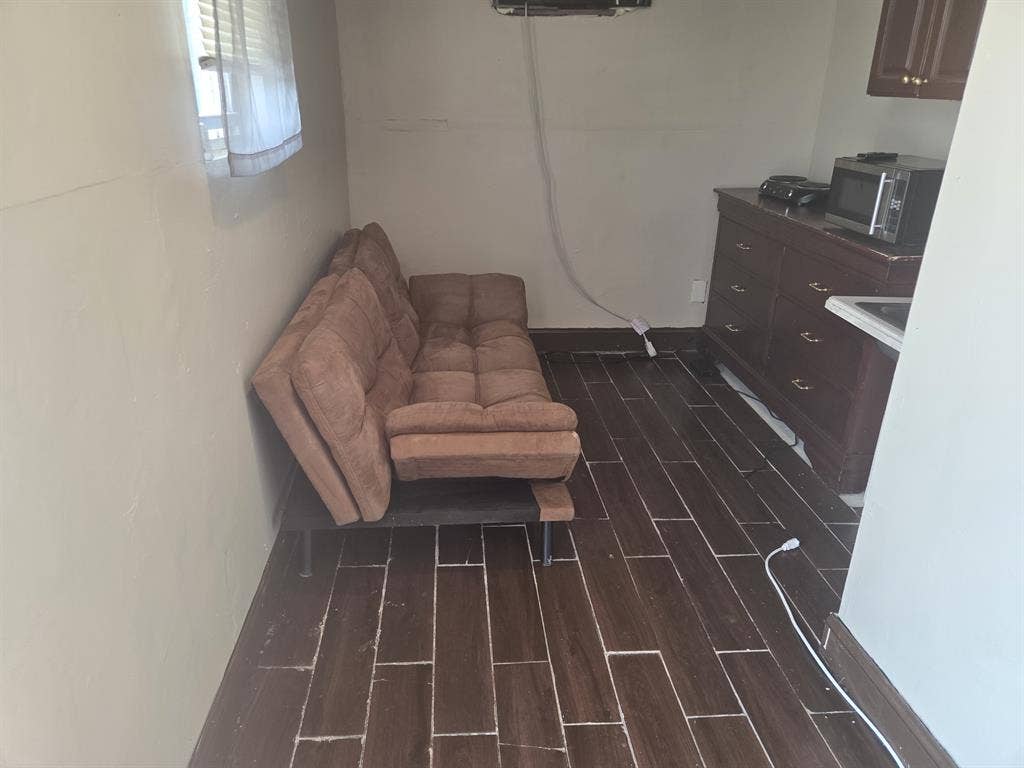 Small Room for Rent (Furnished)