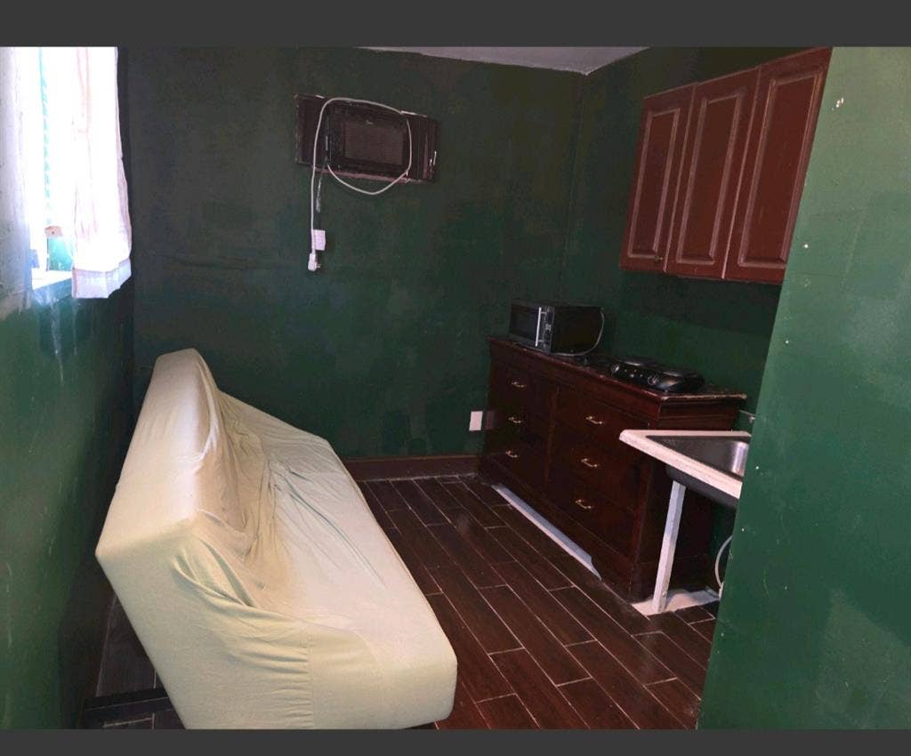 Small Room for Rent (Furnished)