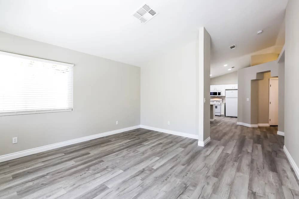 Ready For Move In Room
