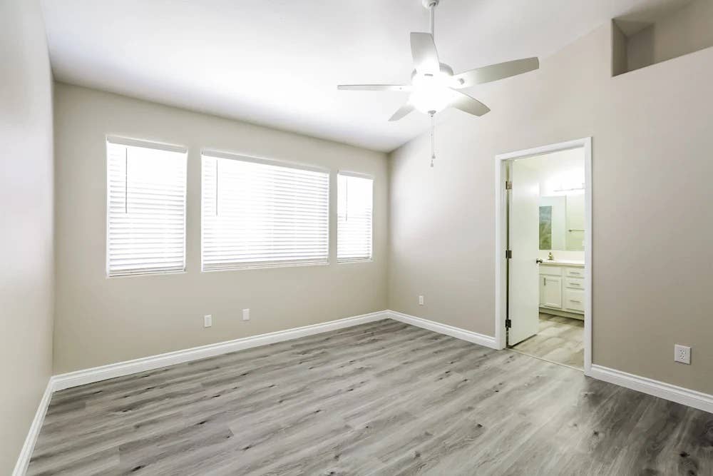 Ready For Move In Room