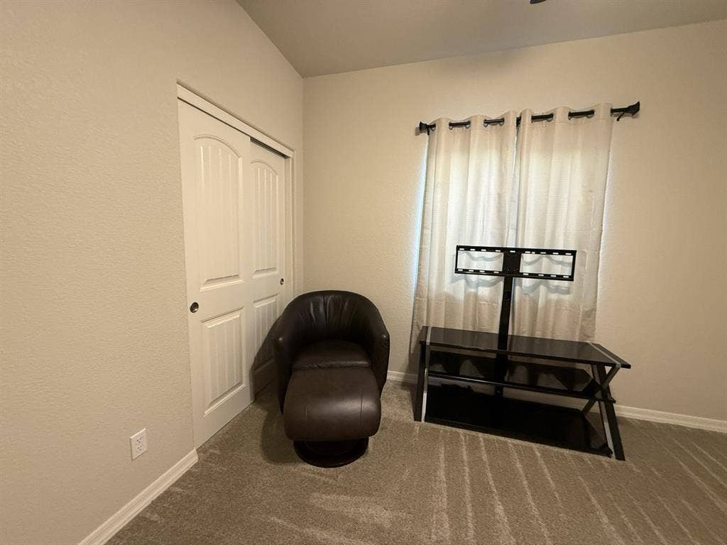 Private Room for Rent