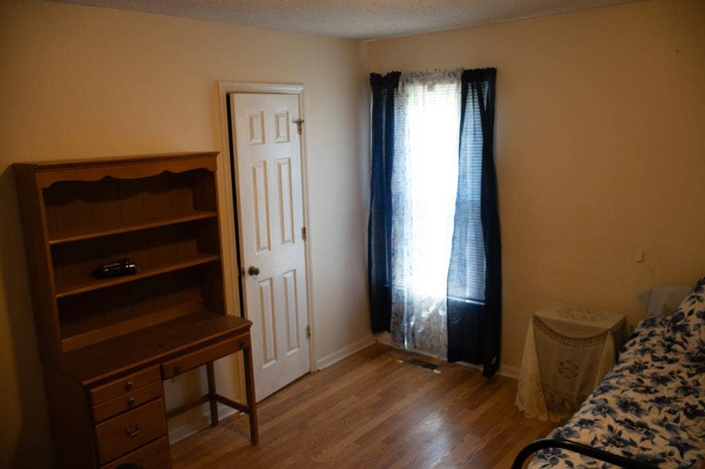 Townhouse near ECU BSOM