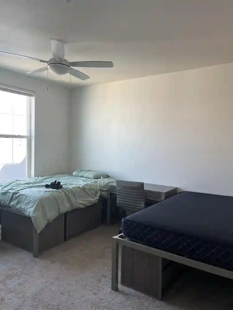 LEASE TAKEOVER FURNISHED IN SIERRA