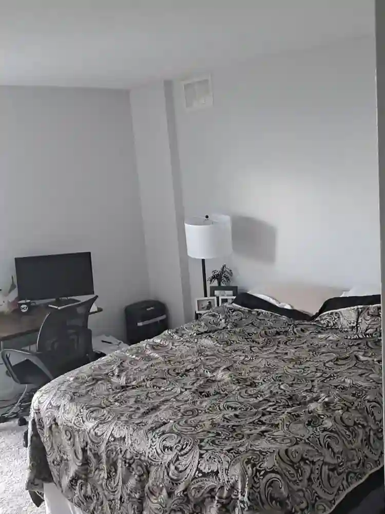 Beautiful 8th Floor Room