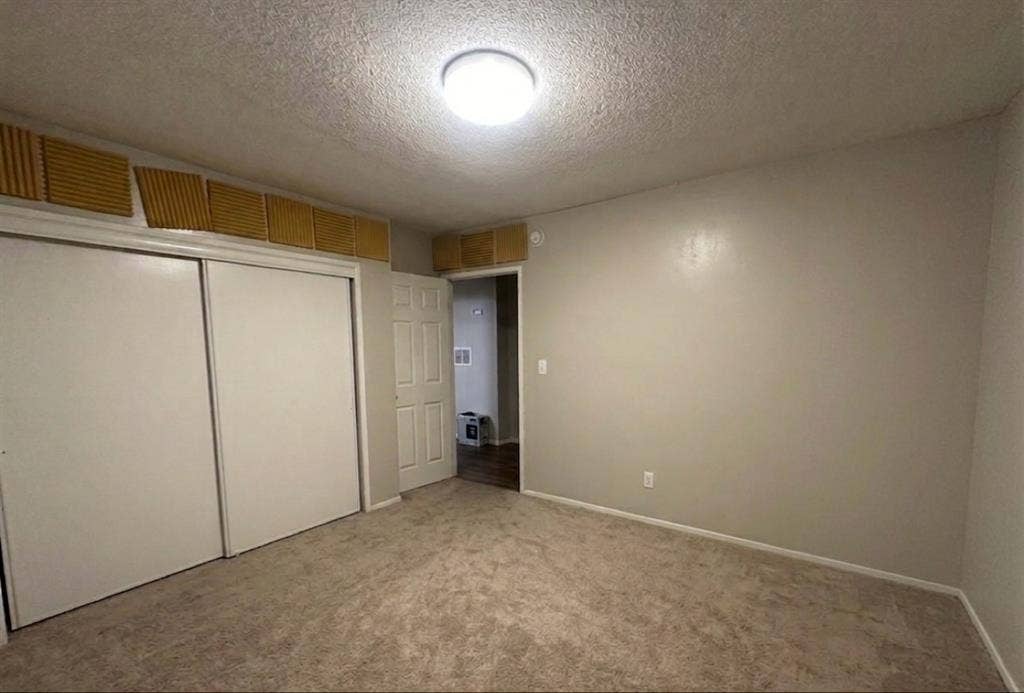 Bedroom for 900