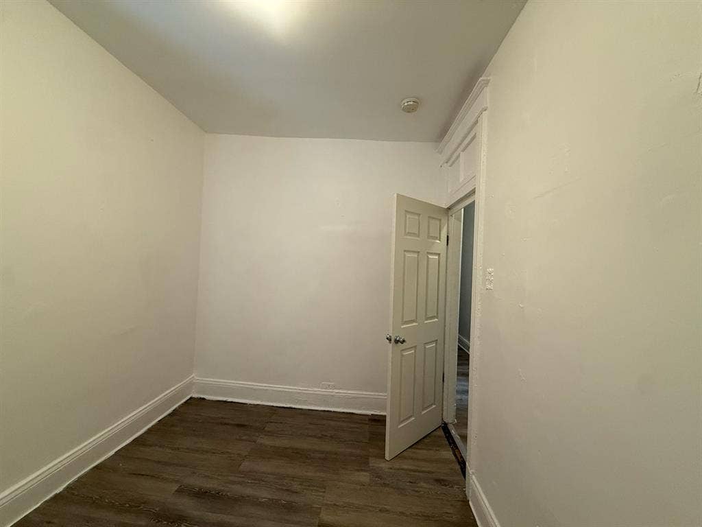 Yonkers shared room