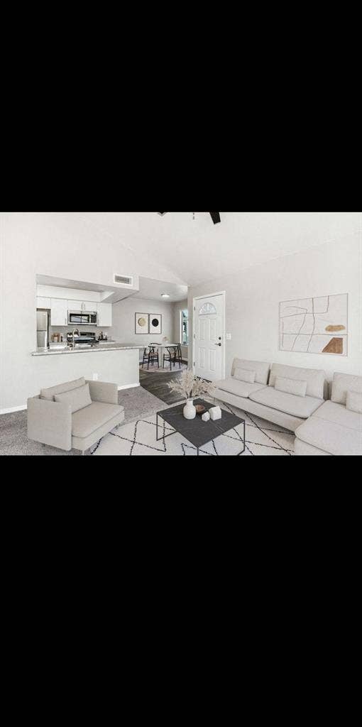 2 Bed 2 Bath Lease Takeover