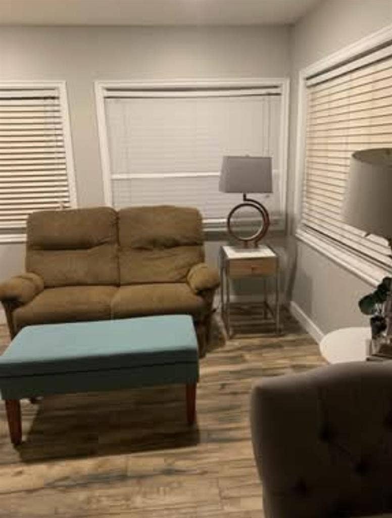 Private room for male Aug. 1