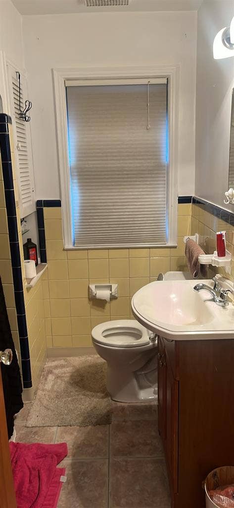 Room for Rent in Shared Home.