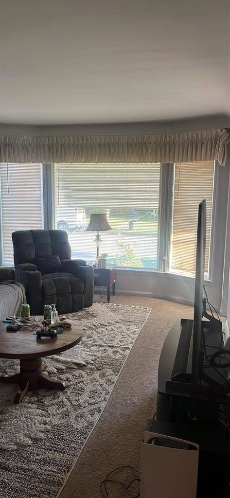 Room for Rent in Shared Home.