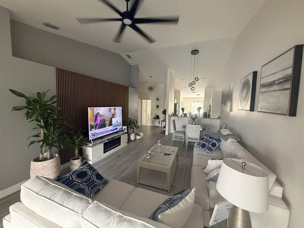Amazing room Naples Orange Blossom