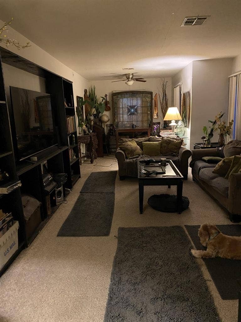 2 Rooms in 3 Bdrm House