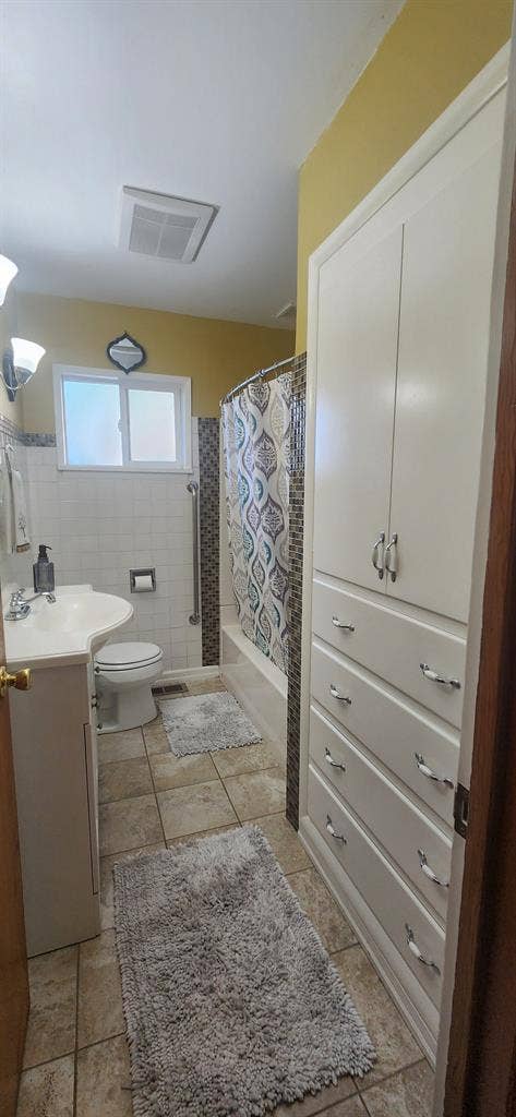 Private room for rent single person
