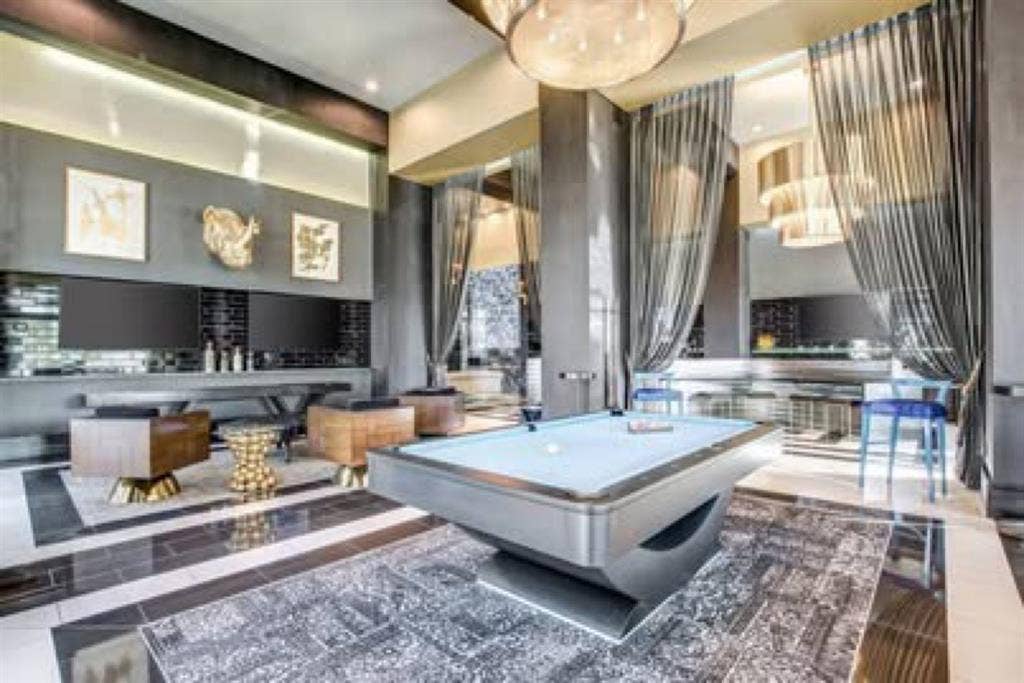 Private room for rent