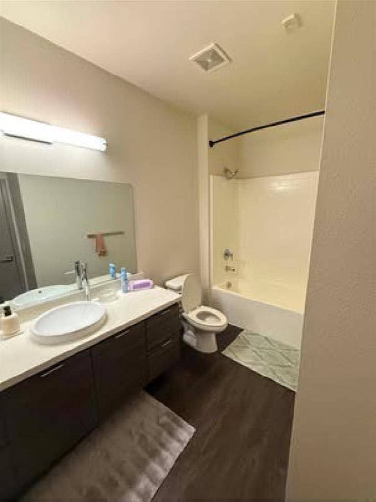 Private room for rent