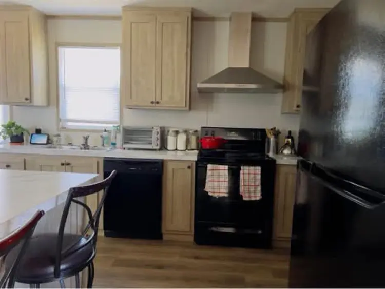 Private Room in Troy | Utils Inc.