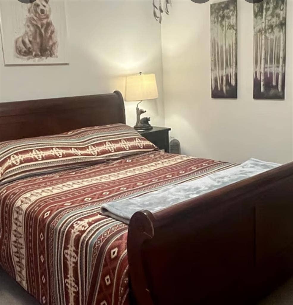 Room/private bath/great location