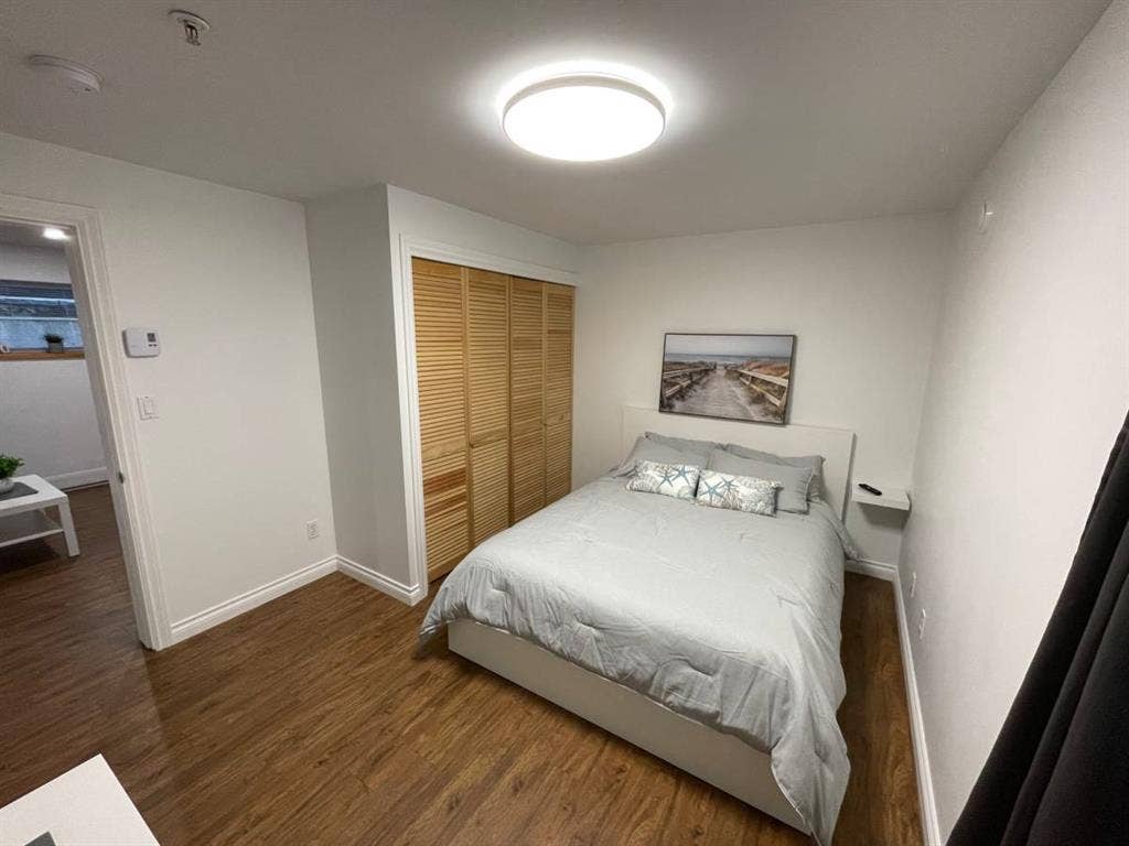 apartment furnished and private