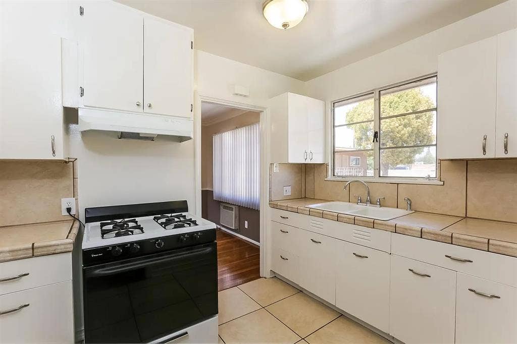 Need a Roommate!