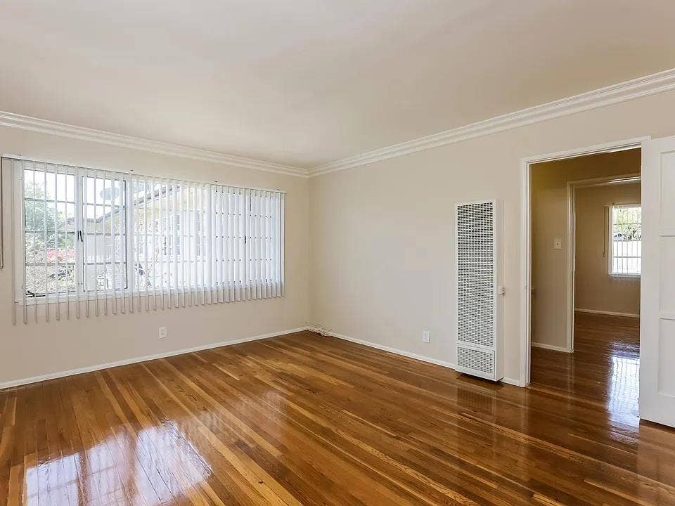 Need a Roommate!