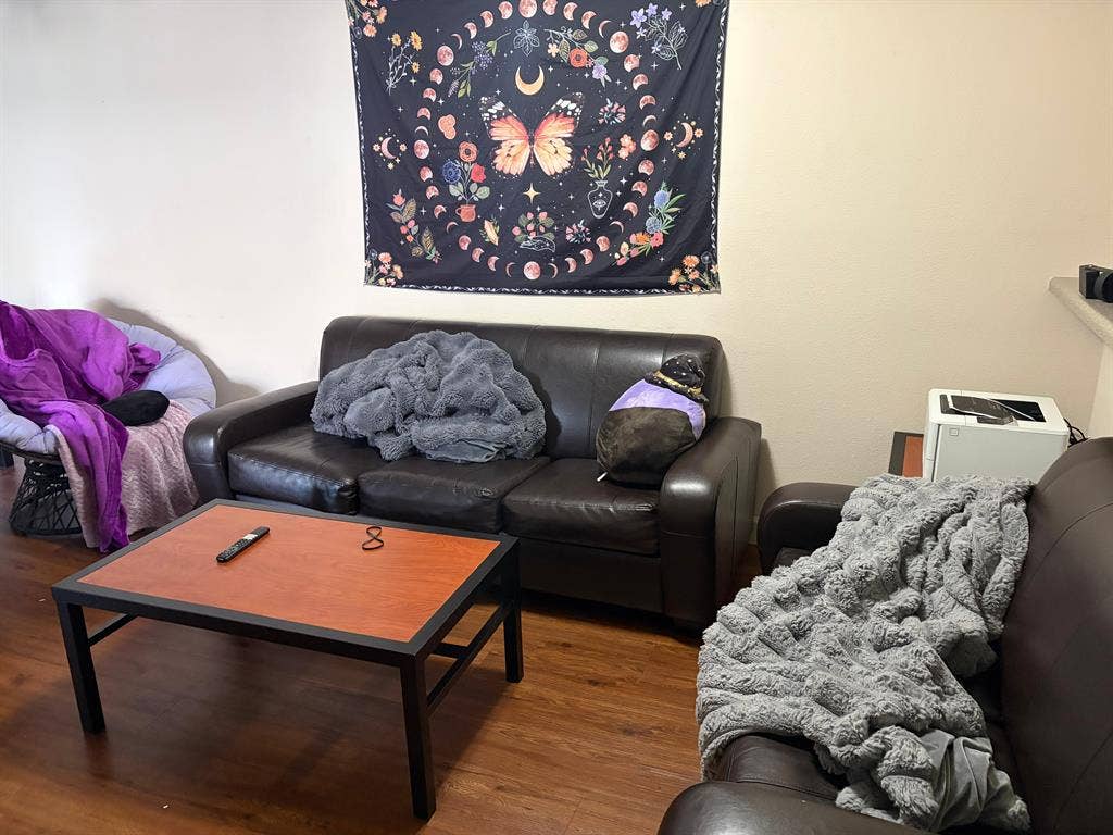 Lease Takeover for Furnished Room