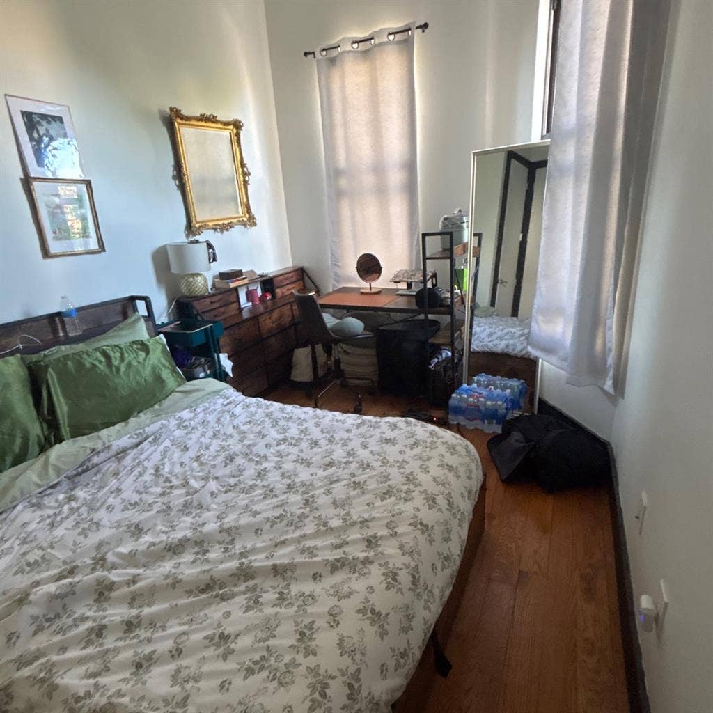 Room for rent in Bushwick