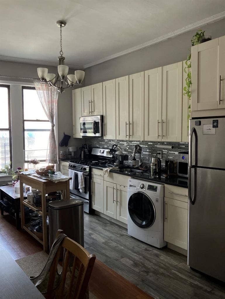 Room available | Washington Heights