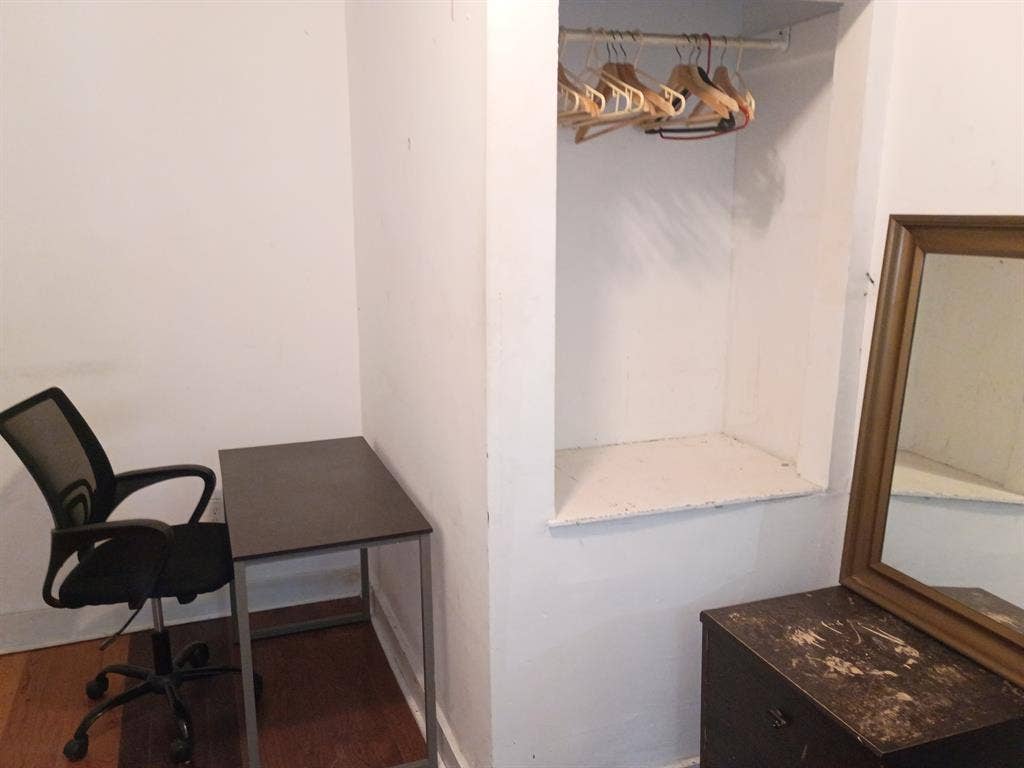 Room for rent short term rental